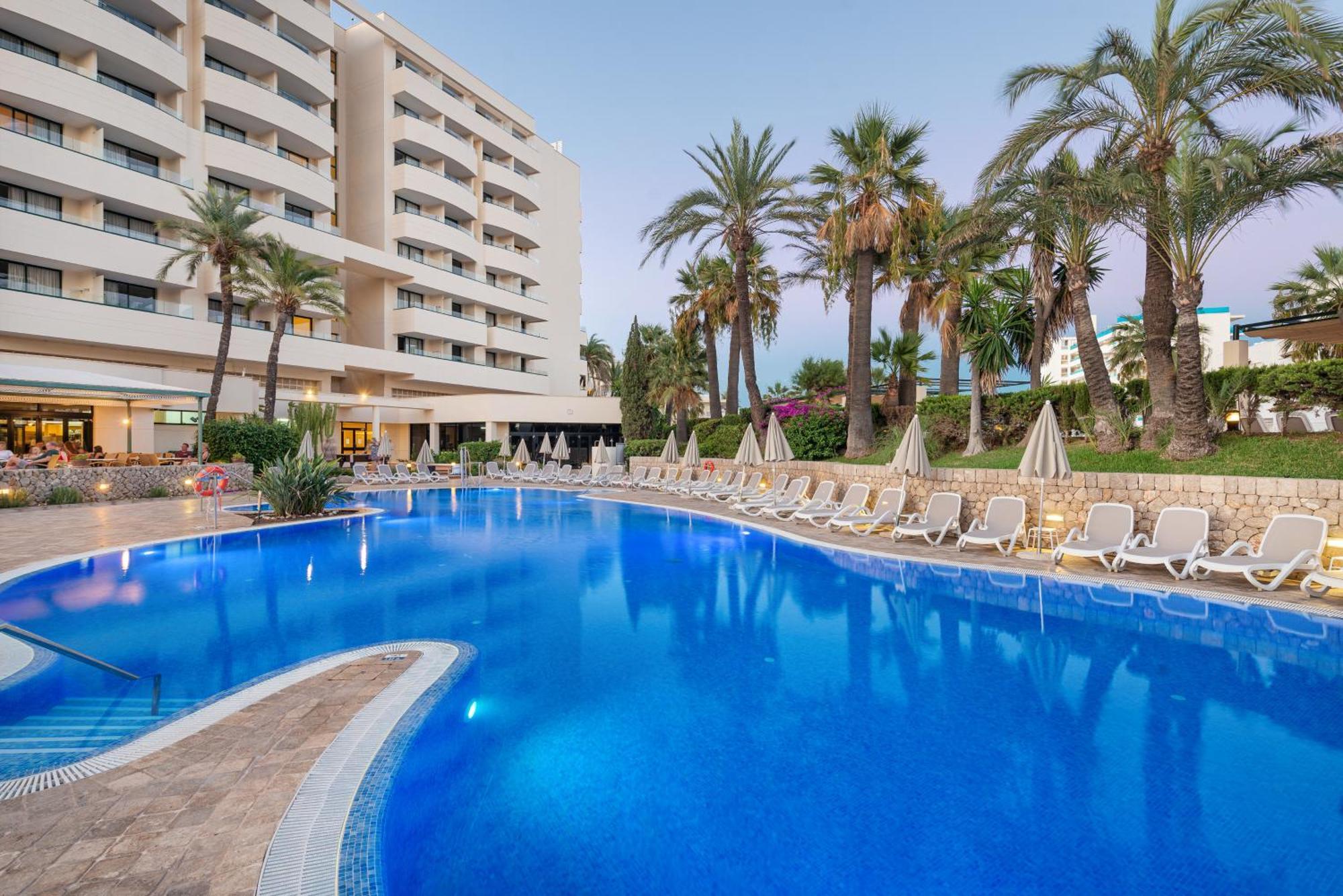 Hotel Marfil Playa 4*